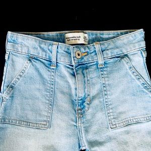 Abercrombie kids wide leg jeans 8/10 Regular